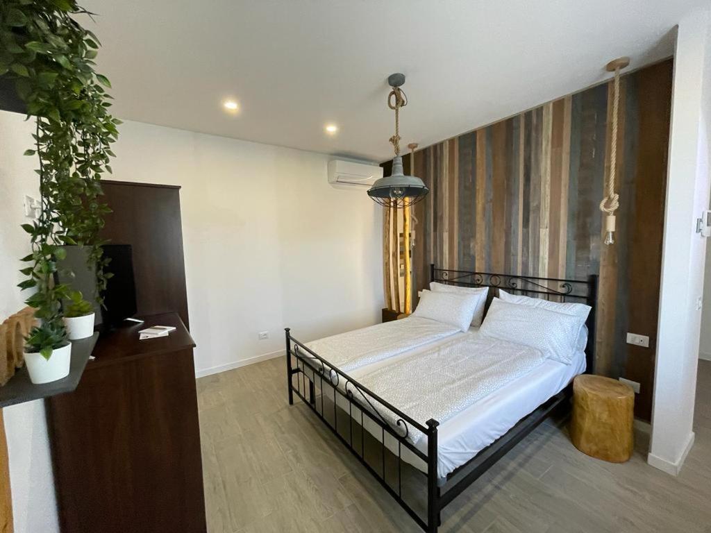 Bed and Breakfast Bb Kasa Katia Мальчезине Экстерьер фото